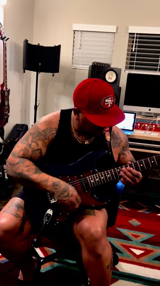 Post 5 by Sammy O. on TikTok (video)