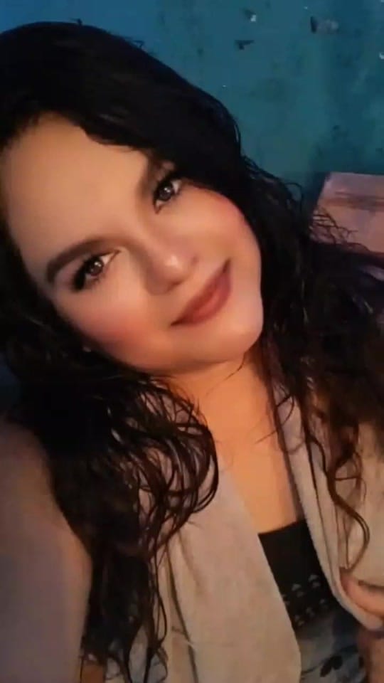 Post 6 by Stephanie Dixon on TikTok (video)