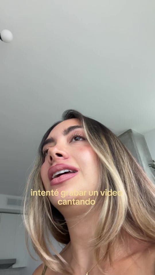 Post 5 by Laura Buitrago on TikTok (video)