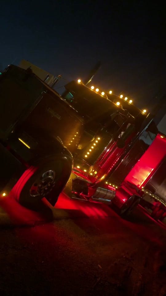 Post 5 by Chaz Pumphrey on TikTok (video)