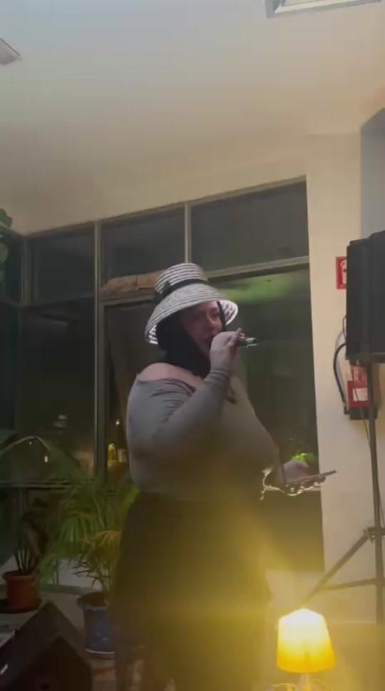 Post 3 by Cristinamahelo on TikTok (video)