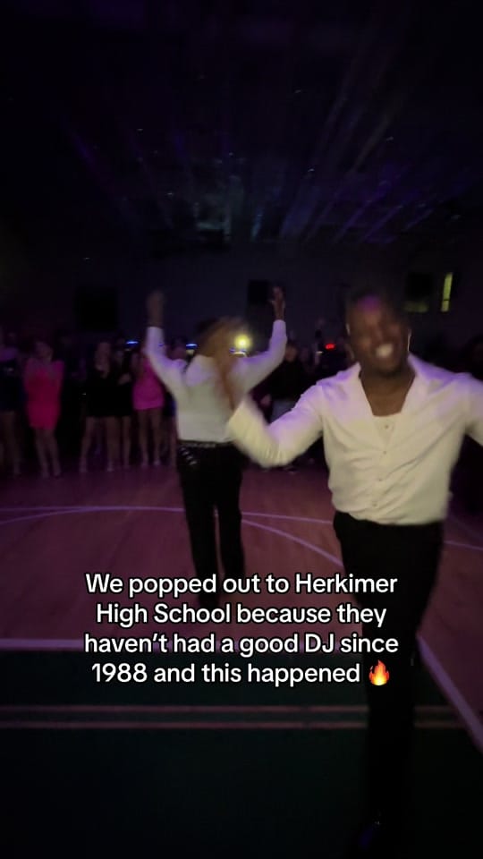 Post 8 by DJ Tone Experience🤮 on TikTok (video)