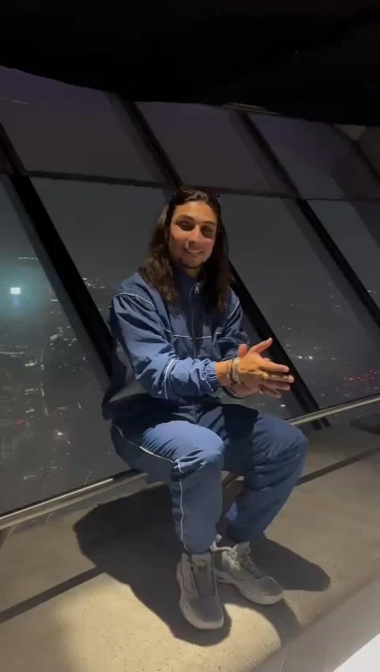 Post 10 by elyiyo on TikTok (video)