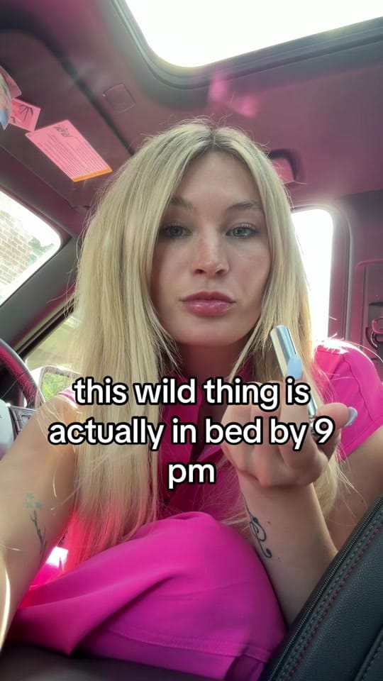 Post 6 by Gillian Smith on TikTok (video)