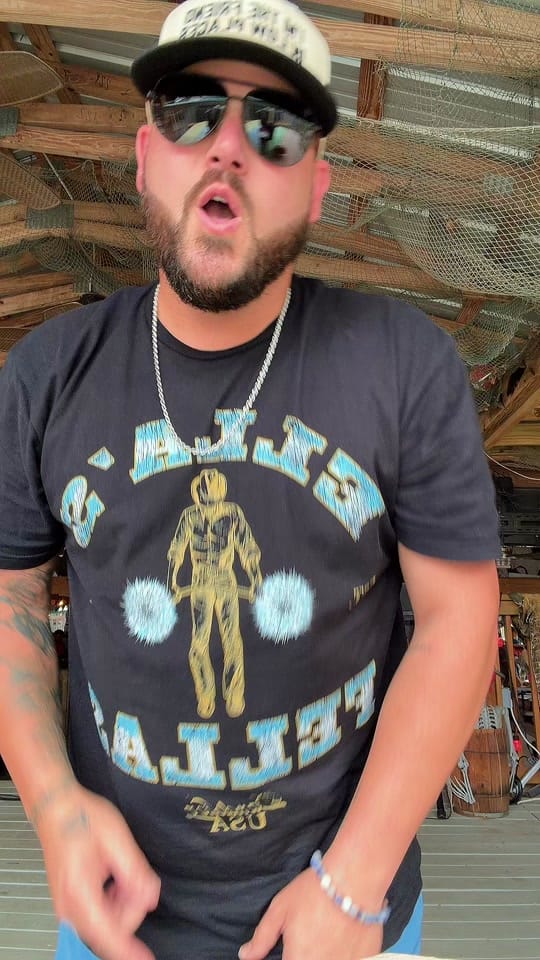 Post 3 by StephenQuinnMusic on TikTok (video)