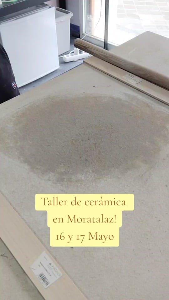 Post 4 by Elena Ágata Ceramics on TikTok (video)