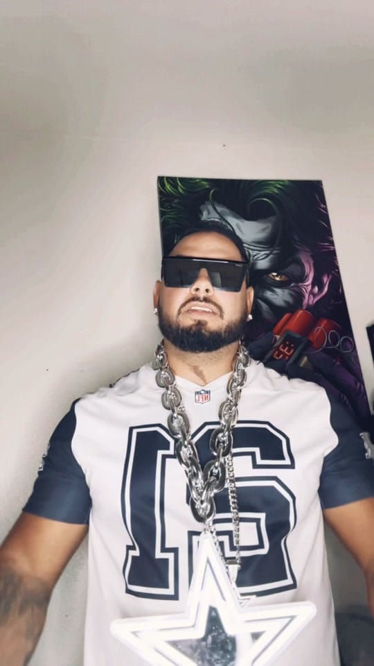 Post 10 by DaddyRivera on TikTok (video)