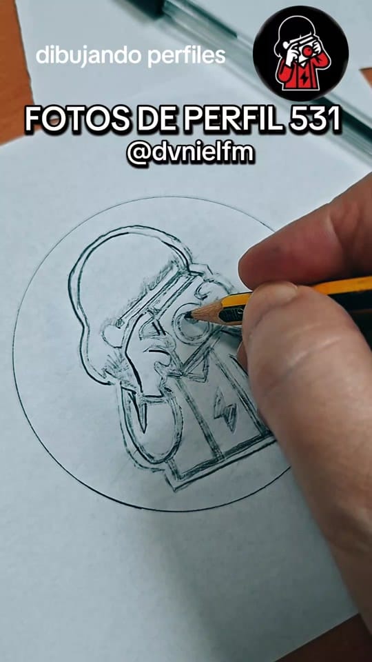 Post 2 by Arual Laura on TikTok (video)