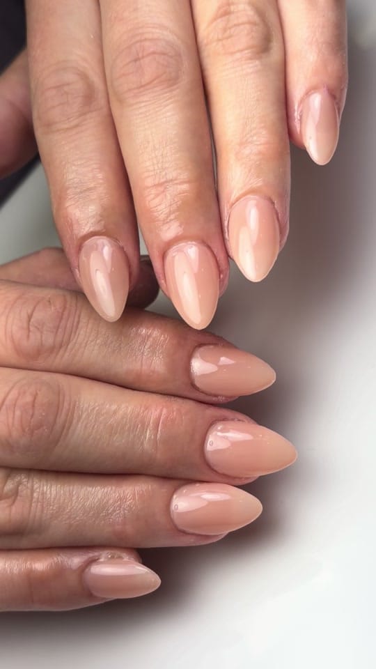 Post 4 by Lizzette Valencia NAILS✨❤️ on TikTok (video)