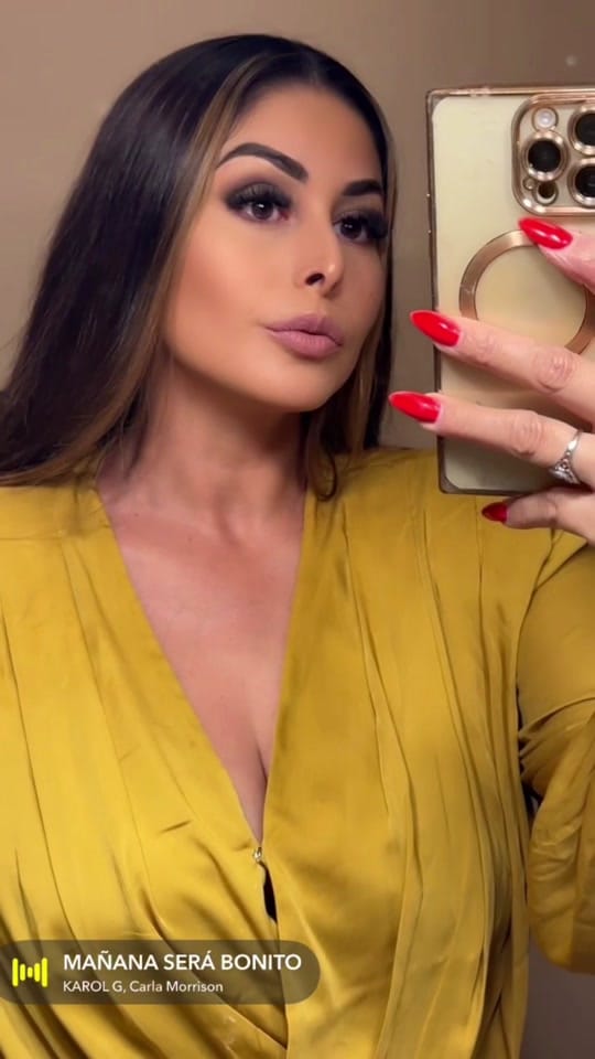 Post 9 by Lizzette Valencia NAILS✨❤️ on TikTok (video)
