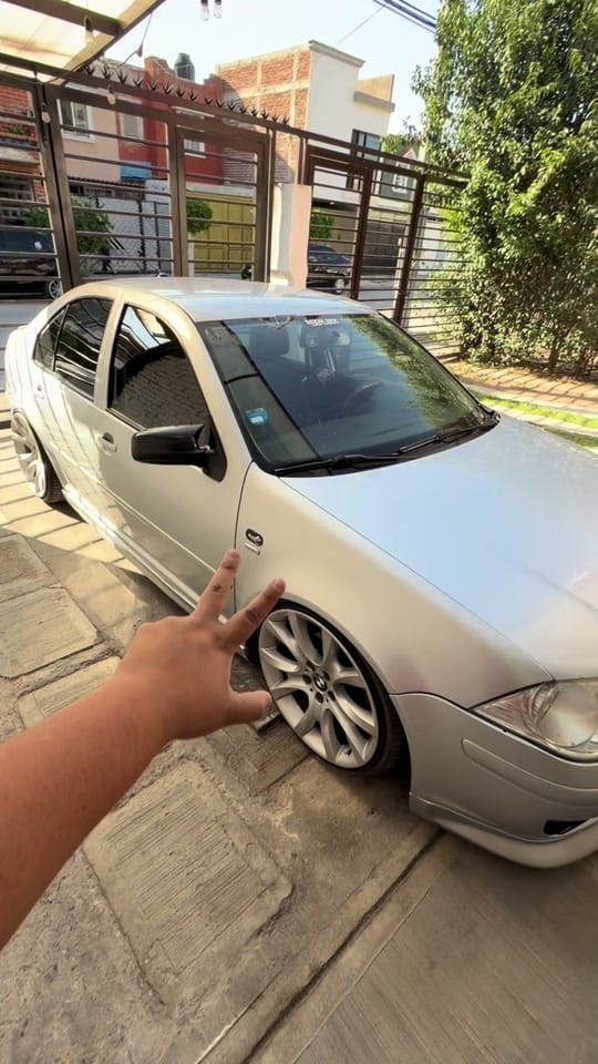 Post 6 by el del jetta plata on TikTok (video)