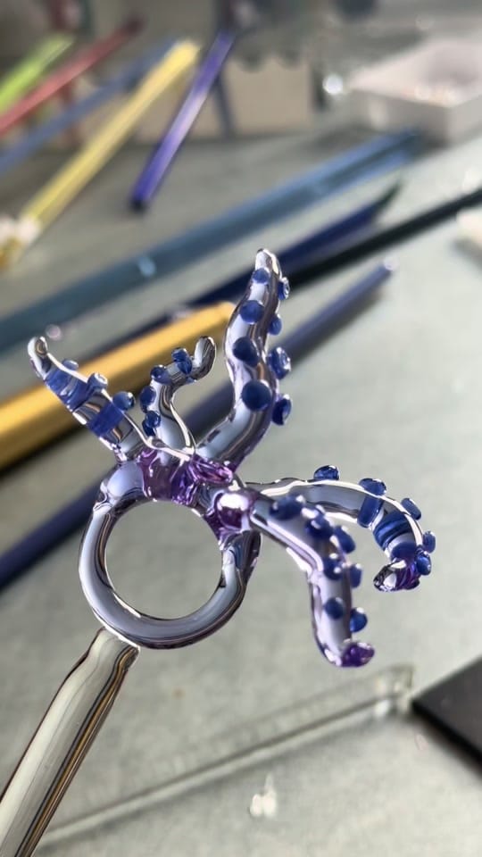 Post 4 by Boira Glass on TikTok (video)