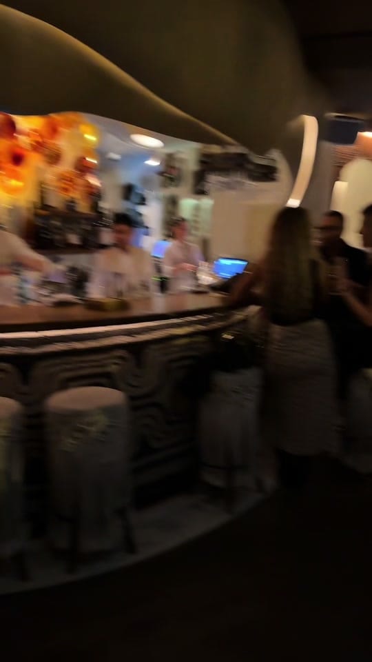 Post 7 by AlexandraVioletaArtist on TikTok (video)