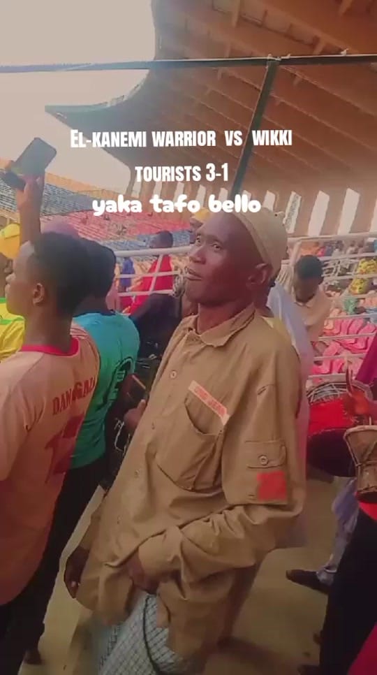 Post 3 by s-poezeen on TikTok (video)