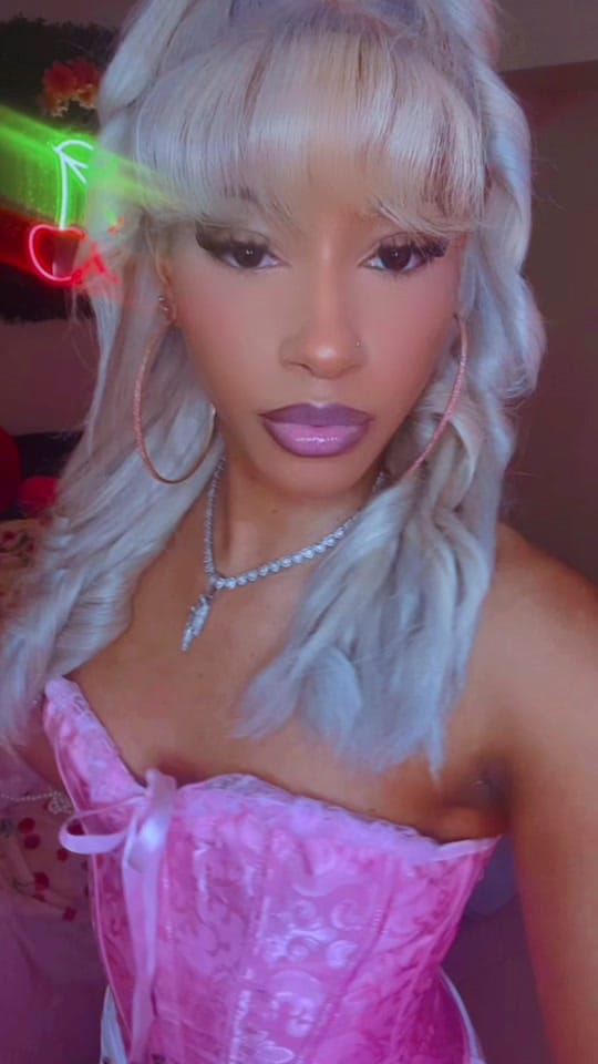 Post 3 by Elektra ⚡️ on TikTok (video)