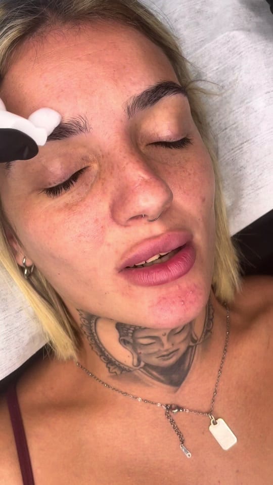 Post 10 by harmonystudio__valencia on TikTok (video)