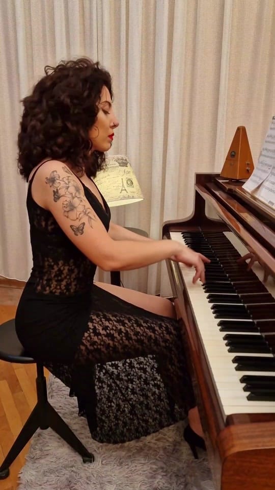 Post 1 by gvantsaputkaradze on TikTok (video)