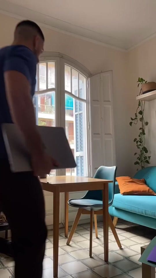 Post 9 by Joan Alturo on TikTok (video)