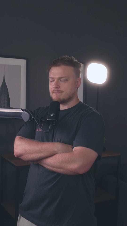 Post 1 by 𝗝𝗮𝘃𝗶𝗦𝗸𝗮𝘂 on TikTok (video)