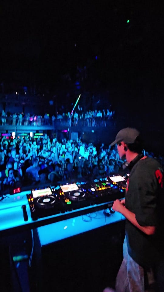 Post 7 by Stereo Live Houston on TikTok (video)