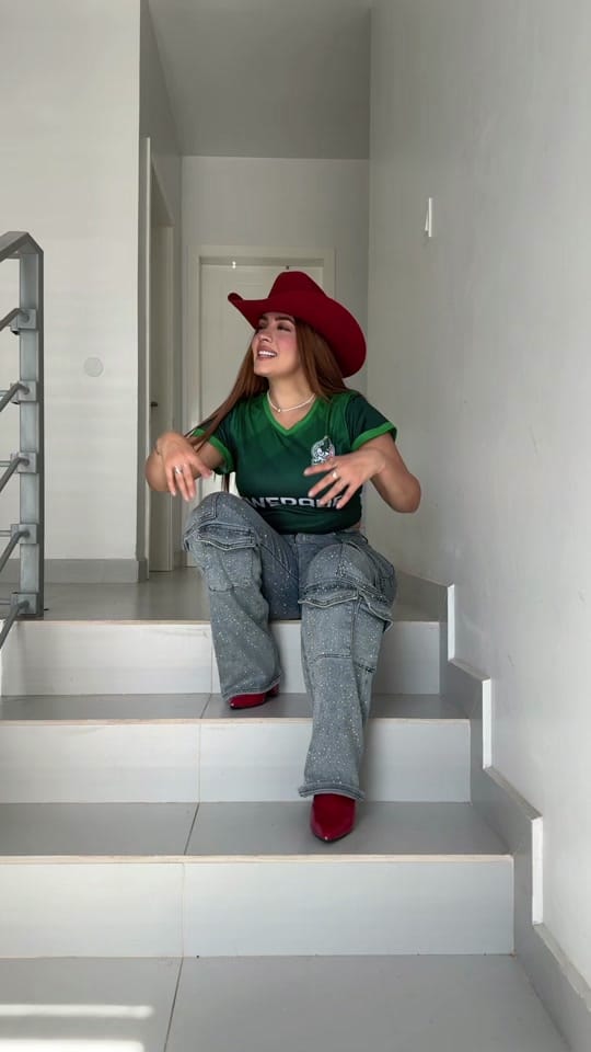 Post 2 by Gabby Taméz on TikTok (video)