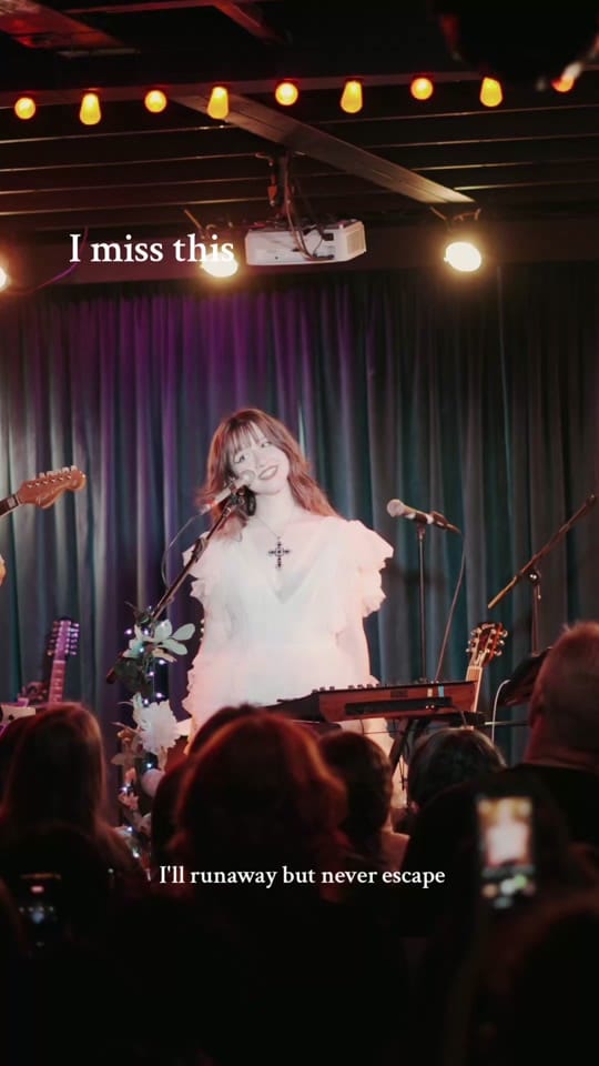 Post 2 by Solya on TikTok (video)