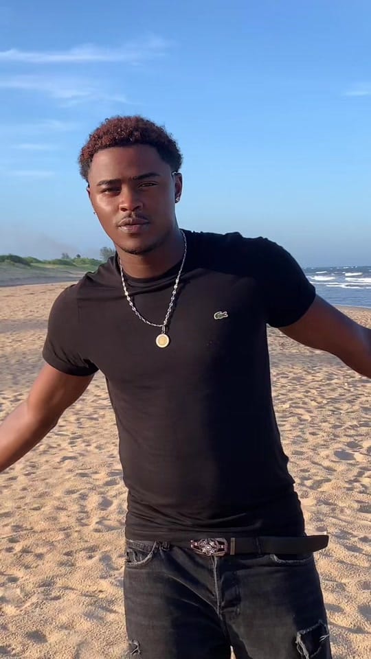 Post 6 by Jonih Jey 🤎 on TikTok (video)