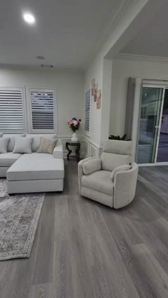 Post 2 by myyspacefurniture on TikTok (video)