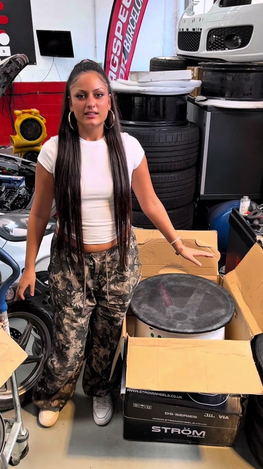 Post 7 by Alexa viper on TikTok (video)