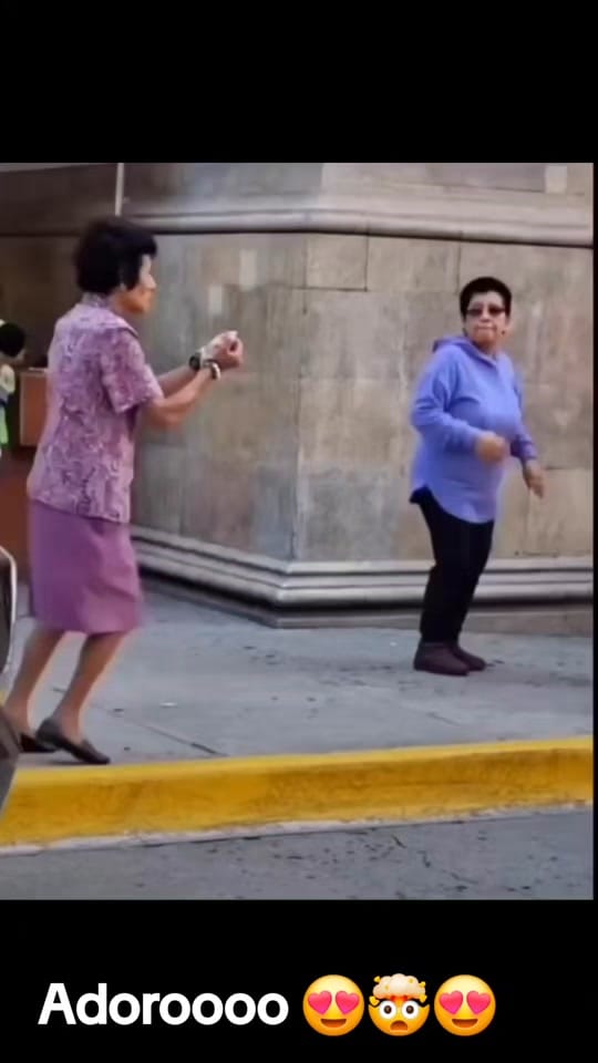 Post 9 by Eva Cavallini on TikTok (video)