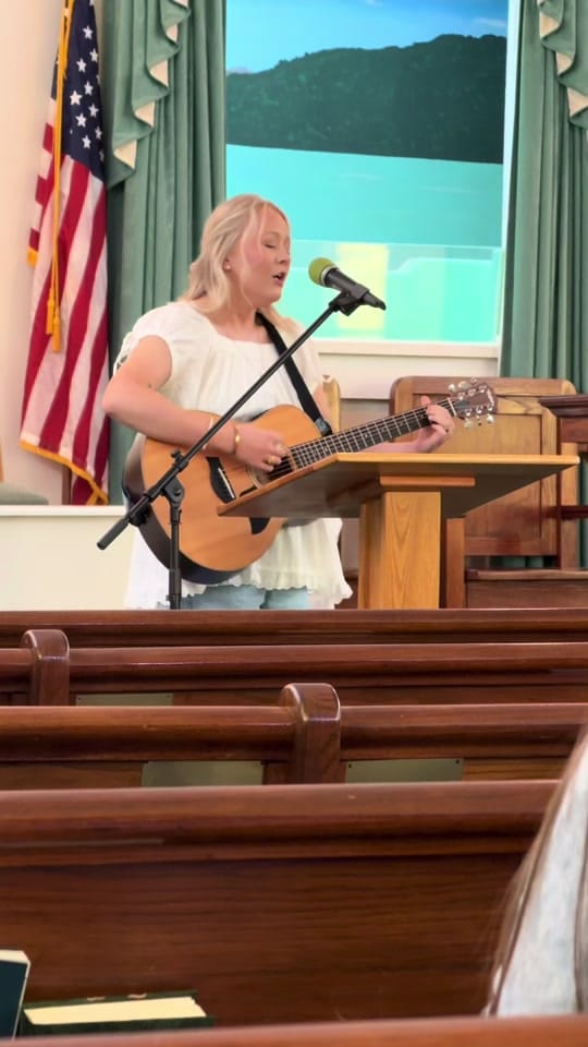Post 2 by CHLOE ⭐️ on TikTok (video)