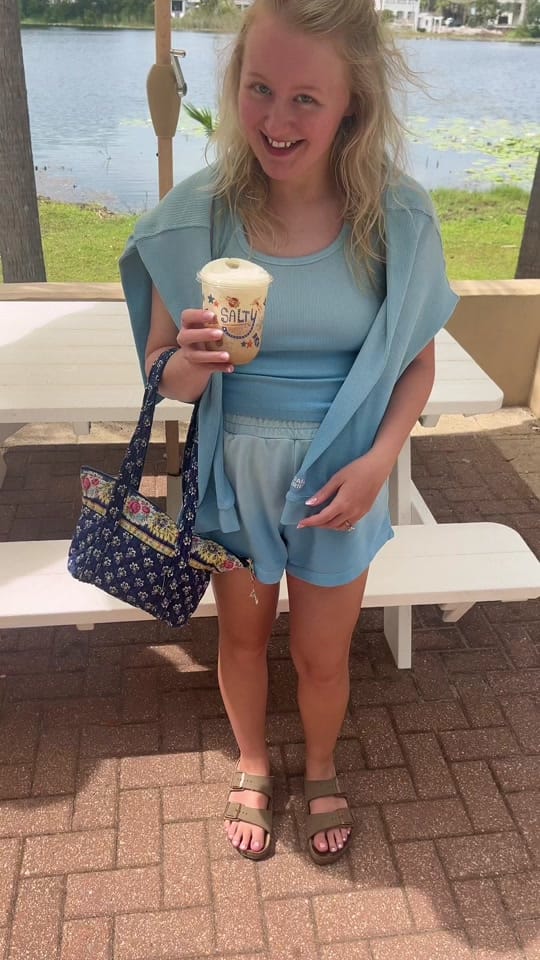 Post 1 by CHLOE ⭐️ on TikTok (video)