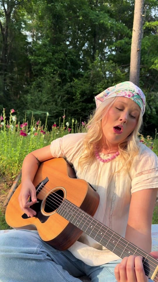 Post 6 by CHLOE ⭐️ on TikTok (video)