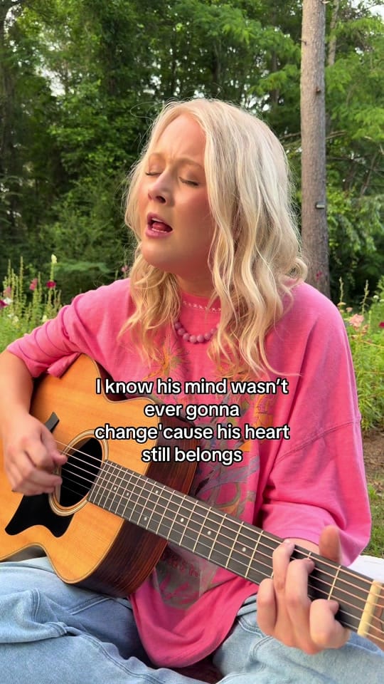 Post 3 by CHLOE ⭐️ on TikTok (video)