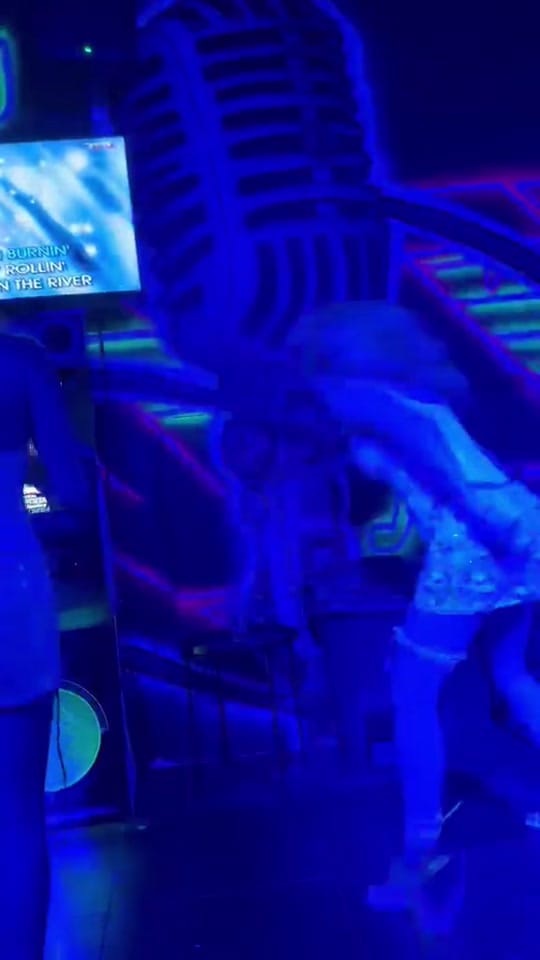 Post 1 by amysharp.x on TikTok (video)