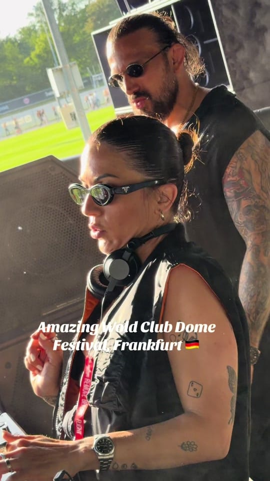 Post 2 by Anna Tur on TikTok (video)