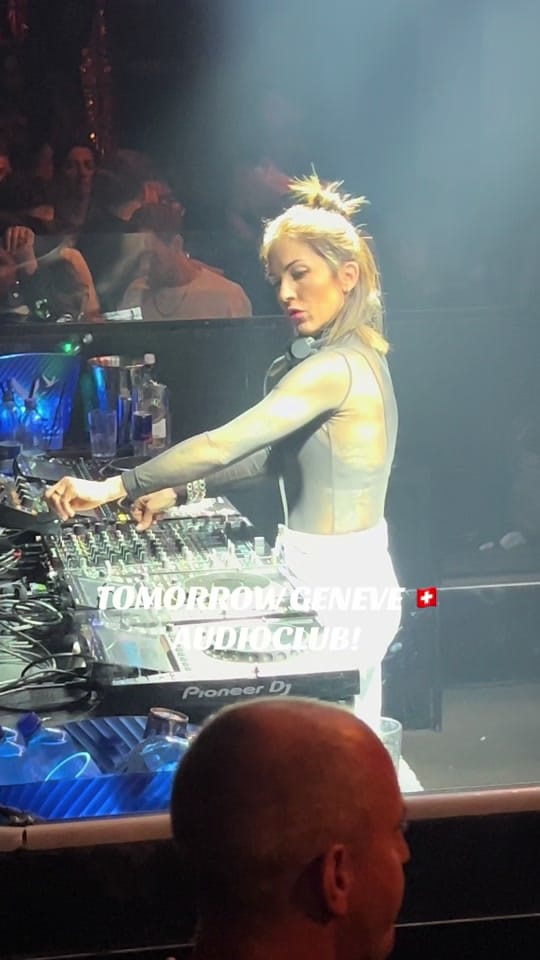 Post 1 by Anna Tur on TikTok (video)