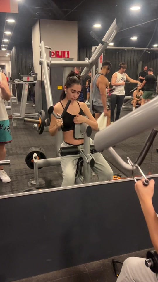Post 7 by lolymareque on TikTok (video)