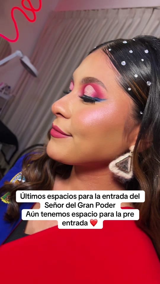 Post 6 by Sary Callejas Make Up Artist on TikTok (video)