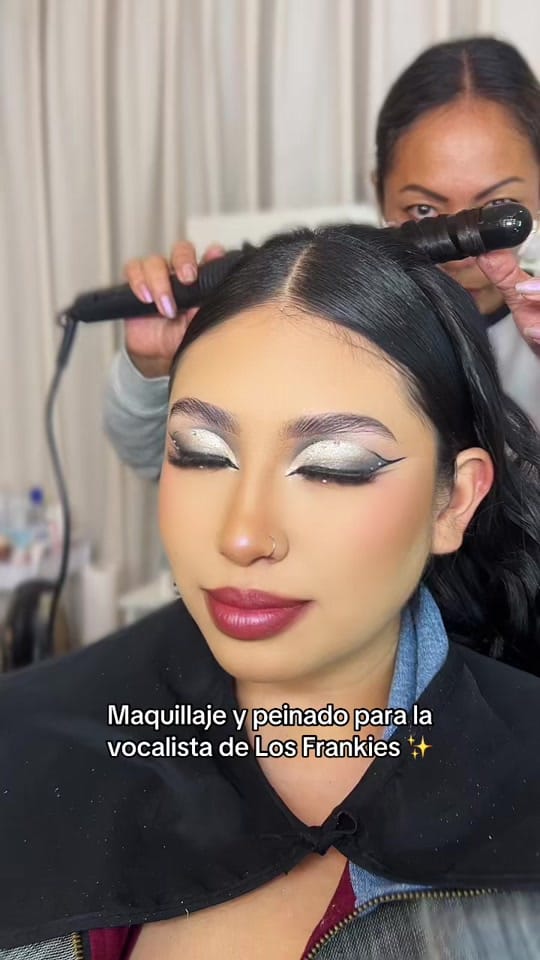Post 1 by Sary Callejas Make Up Artist on TikTok (video)