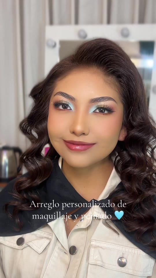 Post 4 by Sary Callejas Make Up Artist on TikTok (video)