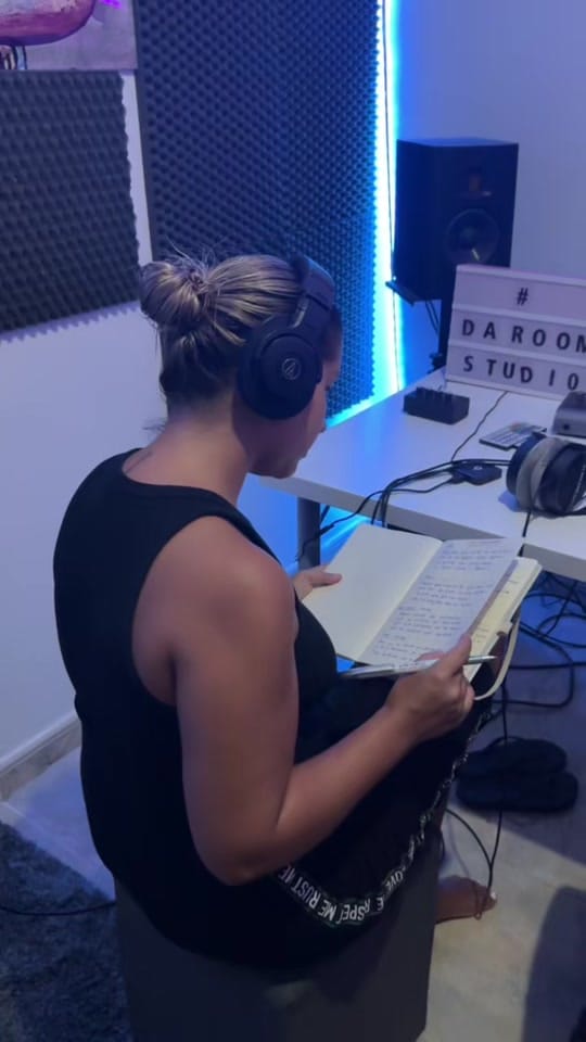 Post 8 by Nazaret Santana on TikTok (video)