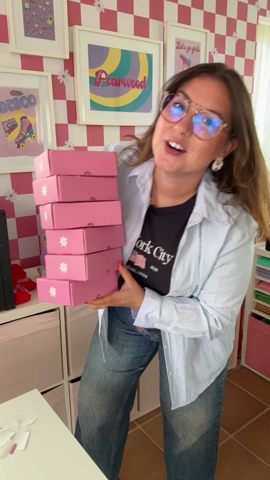 Post 2 by Pearwood_ on TikTok (video)