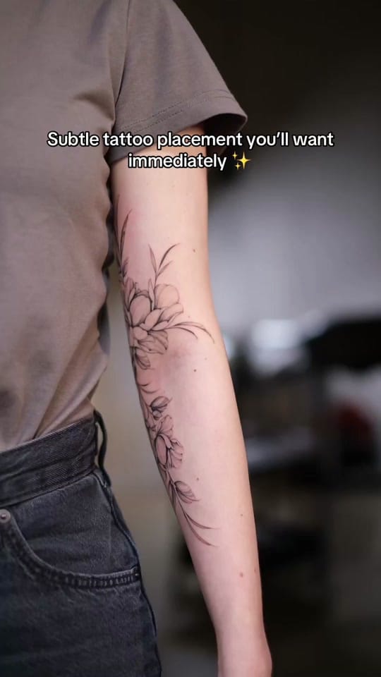 Post 7 by THE WAVE TATTOO BARCELONA on TikTok (video)