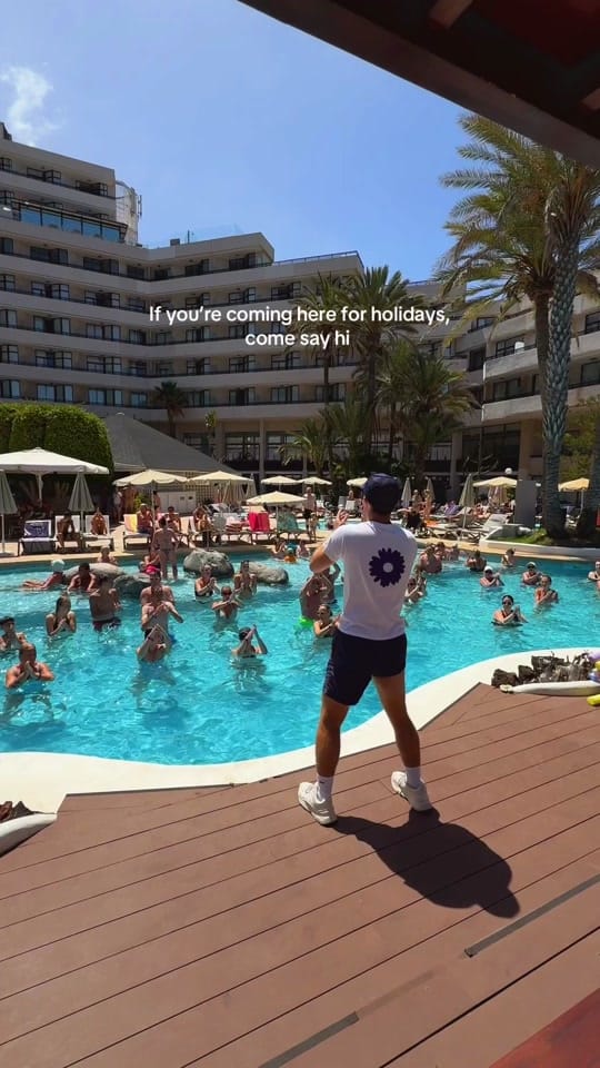 Post 8 by Max Jarlan on TikTok (video)