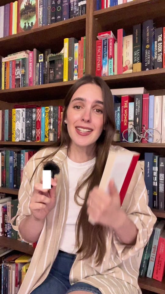 Post 1 by tulireadsbooks on TikTok (video)