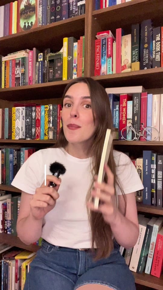 Post 4 by tulireadsbooks on TikTok (video)
