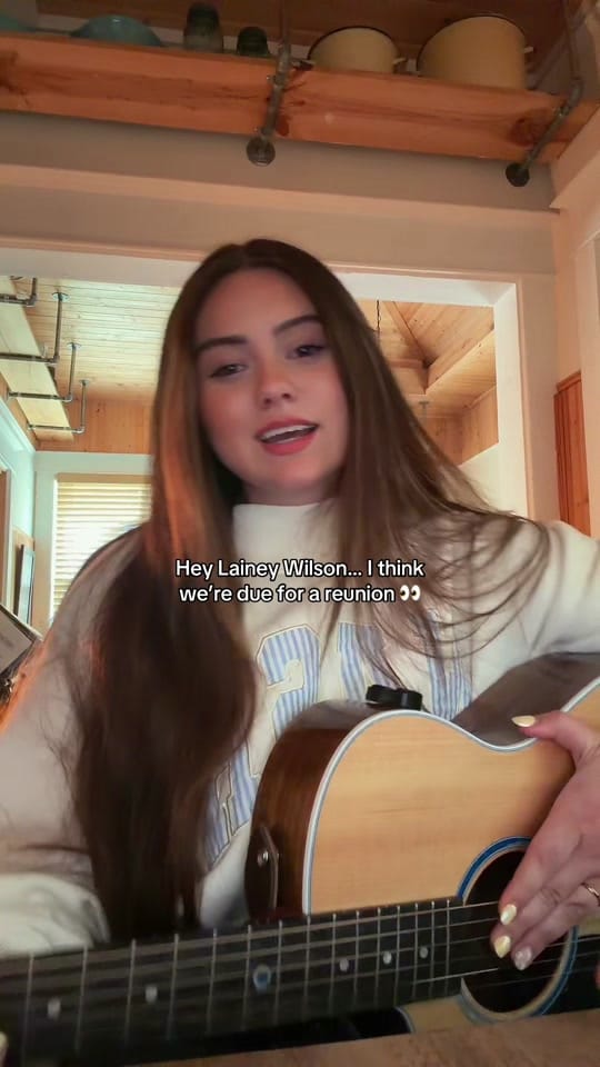 Post 2 by Laila Noelle on TikTok (video)