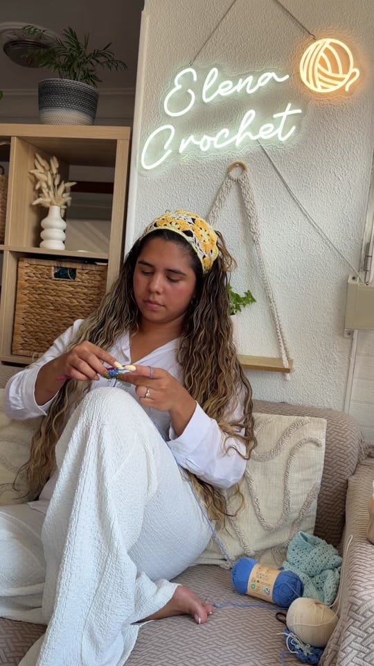 Post 5 by Elena Crochet on TikTok (video)