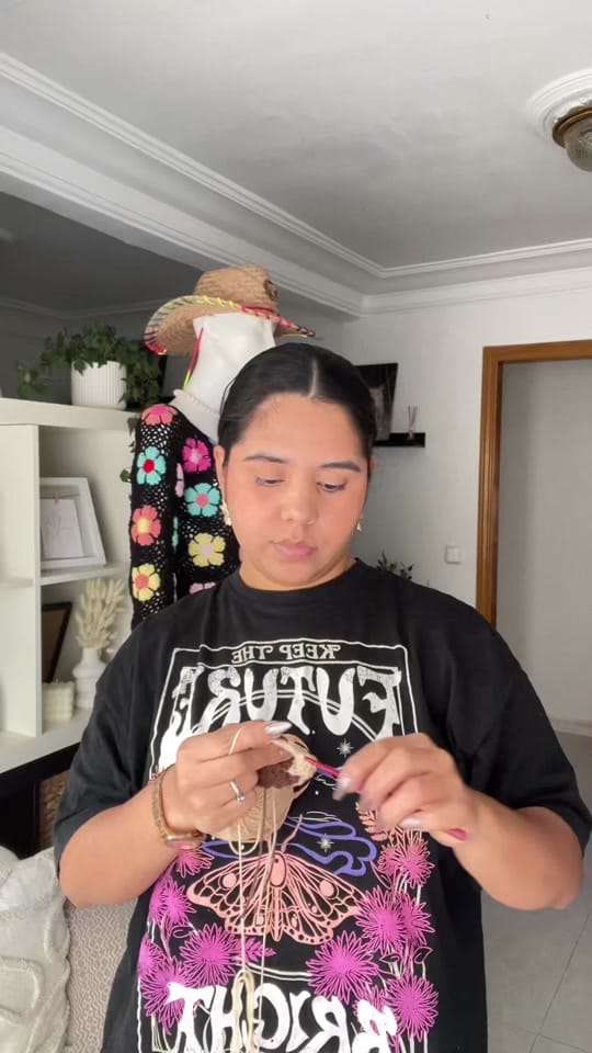 Post 9 by Elena Crochet on TikTok (video)